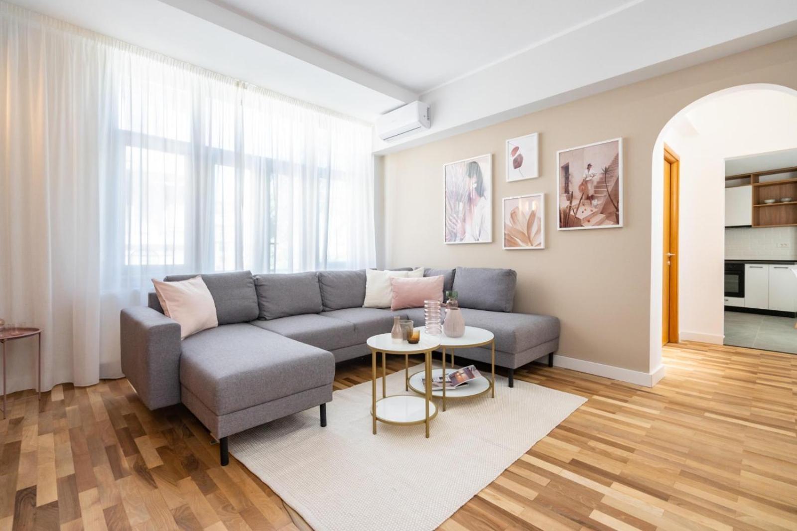 Old Town Bucharest, Lovely 2 Bedrooms Apartment Ngoại thất bức ảnh